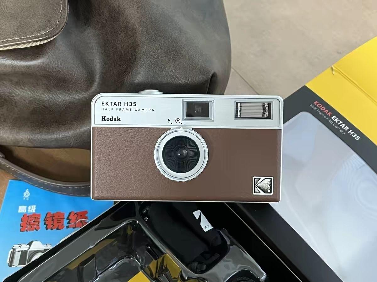 新相机到手,戴眼镜的我感觉像是重新看到了